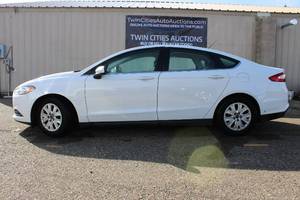2014 Ford Fusion S
