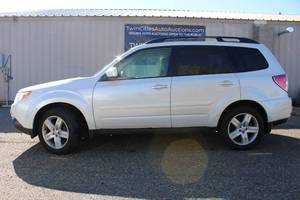 2010 Subaru Forester 2.5X Limited - AWD - 2 OWNERS