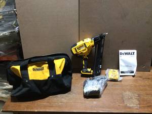lot 52 image: DEWALT20-Volt Max Lithium-Ion 18-Gauge Cordless Brad Nailer Kit Costumer Review all pictures
