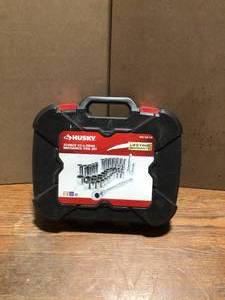lot 80 image: Husky 12 in. Drive Mechanics Tool Set (37-Piece)- Open Box - Review all pictures