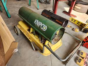 lot 31 image: Knipco Portable Heater