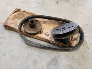 lot 46 image: Bobcat Skid Loader Variable Speed Belt Drive with Belt