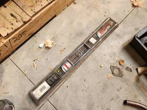 lot 80 image: Swisher 22 Mower Blades