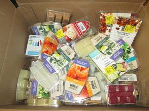 box with scented wax cubes ...