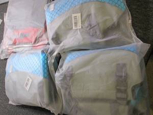 6 new dog life jackets ...