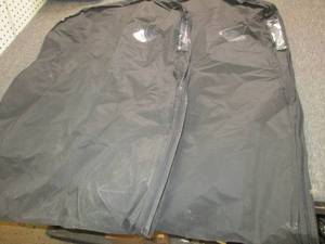 2 clothes zippered with hangers ...