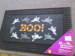 18 inch x 30 inch rubber doormat LE...