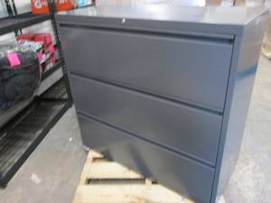 Metal Horizontal File Cabinet 42Wx1...