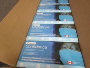 Case of 500 Medicom Confidence Face...
