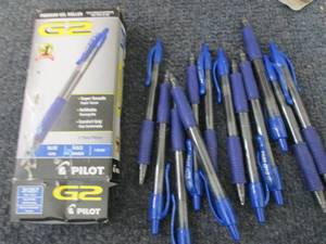 PILOT G2 Premium Refillable & Retra...