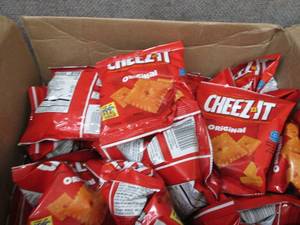 Box of 45 -1.5 oz Cheez-It Pouches...