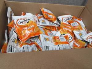 Case of 72-1.5 oz pks Gold Fish...