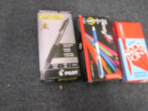 12 ct G2 Pens, 11 ct Bic Intensiyt ...