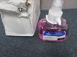 3- 700 ml Brighton Foaming Hand Was...