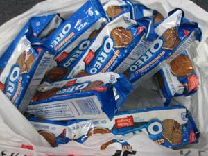 12- 3 oz Oreo Gingerbread...