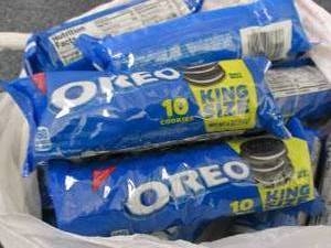 12- 4 oz pks Oreos...