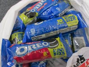 12- 4 oz pks Oreos...