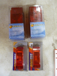 lot 74 image: StopTailTurn Lights and Clearance Lights