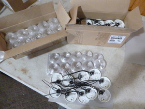 lot 77 image: 50 Clear Marker Lights