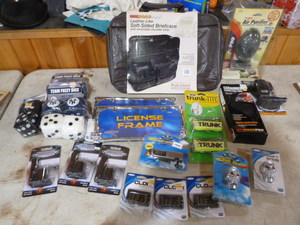 lot 88 image: Automotive Accessories