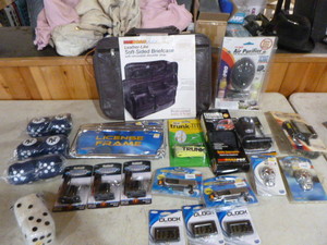 lot 89 image: Automotive Accessories