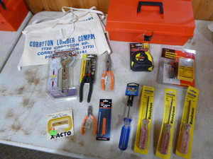 lot 163 image: Toolbox with Tools