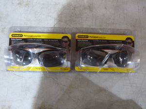lot 178 image: 2 Stanley Safety Eyewear