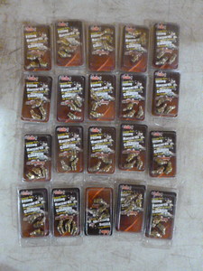 lot 201 image: 20 Packs of U-Lube-It Grease Gun Fittings