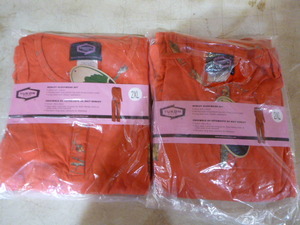 lot 248 image: 2 Yukon Gear Henley Sleepwear Sets
