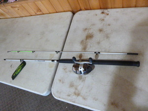lot 288 image: South Bend Mudville Catmaster Rod and Reel