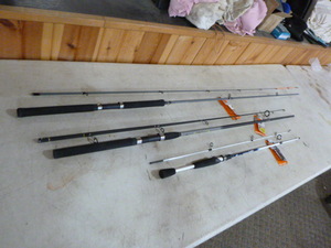 lot 304 image: 3 South Bend Rods