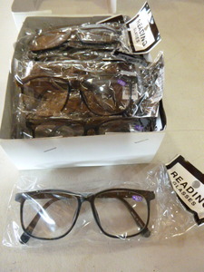 lot 358 image: 1 Dozen Pair of Reading Glasses
