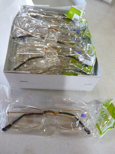 lot 360 image: 1 Dozen Pair of Reading Glasses