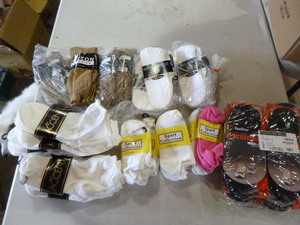 lot 369 image: Womens Socks
