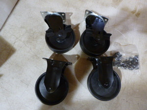 lot 181 image: Set of 4 Casters