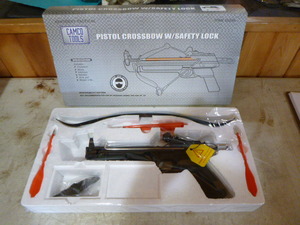 lot 256 image: Camco Tools Pistol Crossbow with Safety Lock