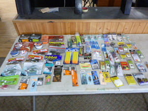 lot 328 image: Fishing Tackle