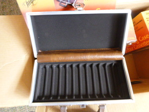lot 442 image: 9 Imperial Cassette Carrying Cases