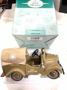1941 Garton Field Ambulance Kiddie Car Classics