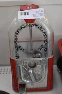 lot 4 image: Gumball Machine