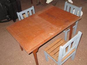 Vintage Child Sized wood table and ...