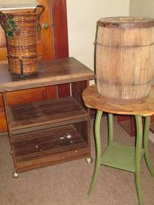 Wooden rolling microwave cart, vint...