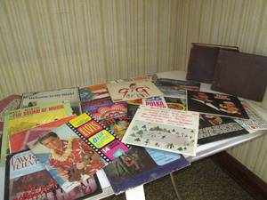 Lot of vinyl record albums...