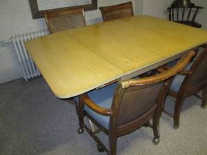 Antique Blonde wood Kitchen table w...
