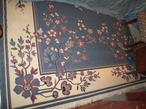 Very large 128x98 area rug...