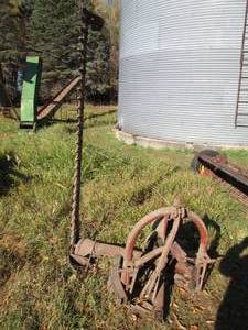 Antique Hydraulic 3-point farming s...