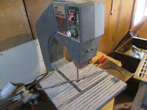Craftsman 10-in motorized bandsaw w...