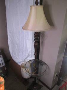 Metal floor lamp with shade attache...