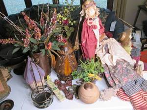Large assortment of high quality ho...