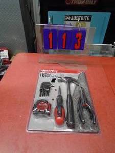 lot 113 image: Duramax 16 piece tool kit. As shown.
